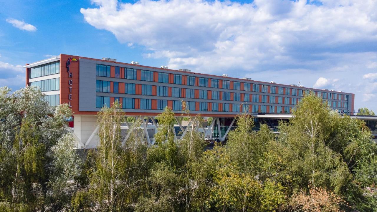 Van Der Valk Hotel Вейнендаал Екстериор снимка