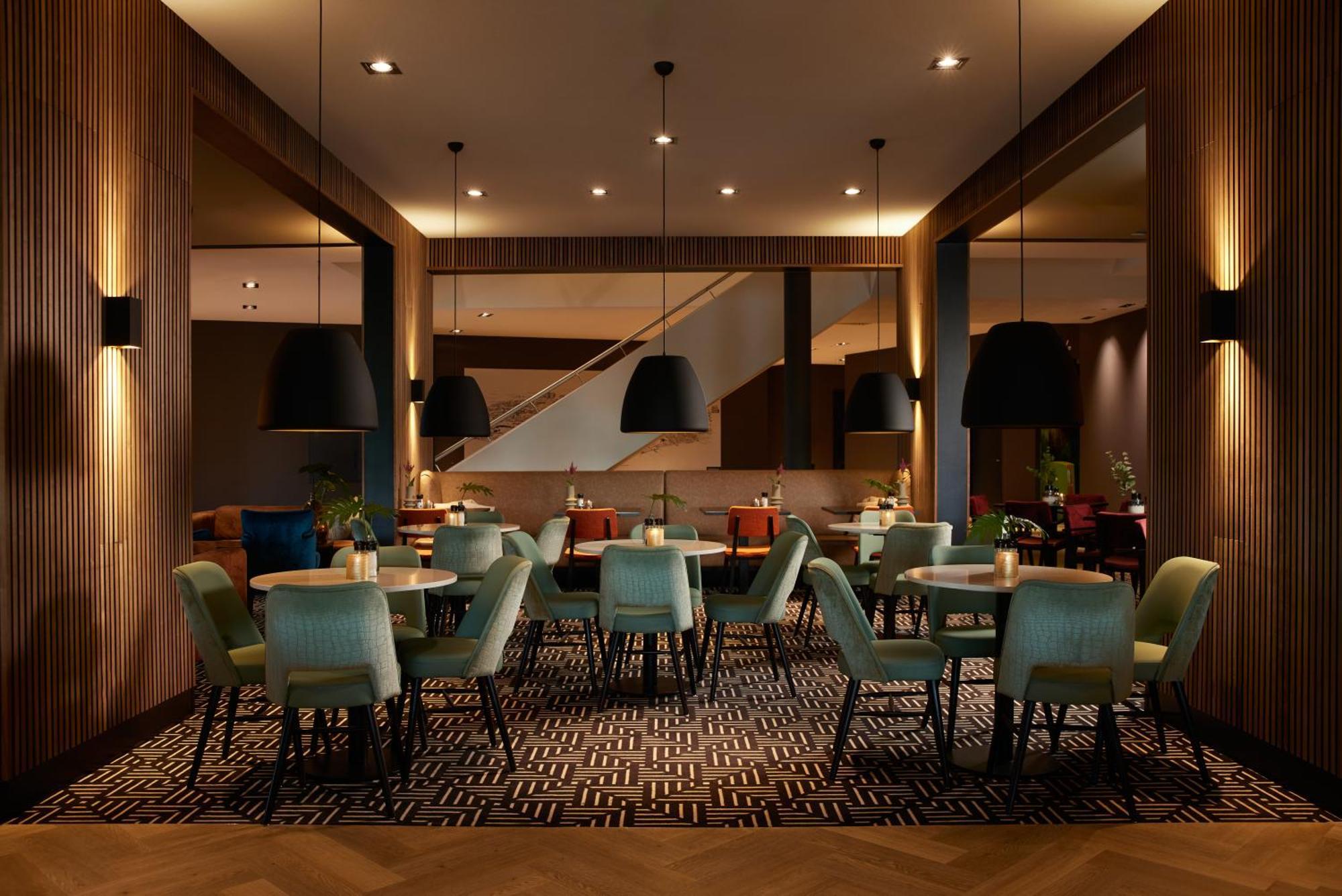 Van Der Valk Hotel Вейнендаал Екстериор снимка